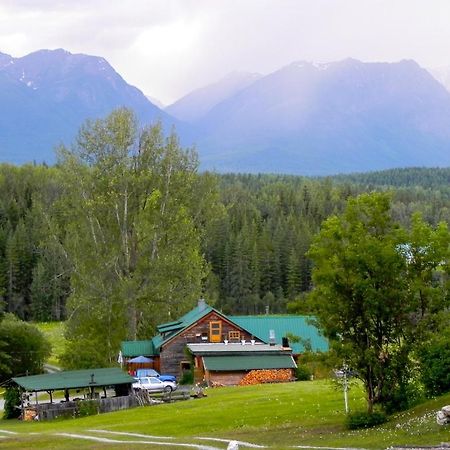 Blaeberry Mountain Lodge Golden Bagian luar foto